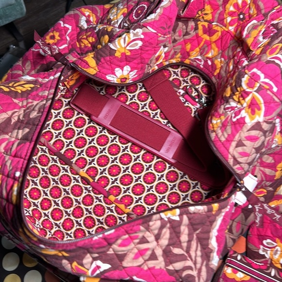 Vera Bradley three piece travel tote purse and wallet set - Picture 5 of 16